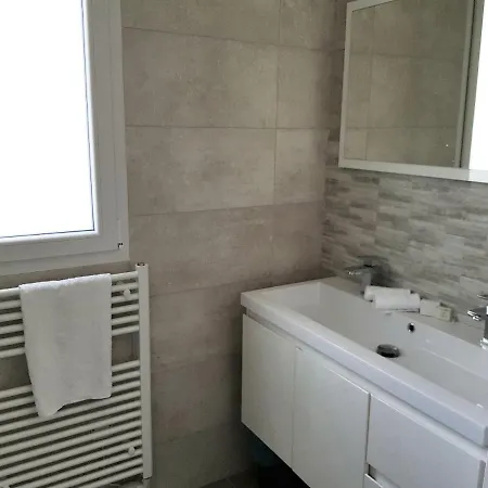 D'hotes Du Muguet Avec Sdb Privative Bed and breakfast 3*