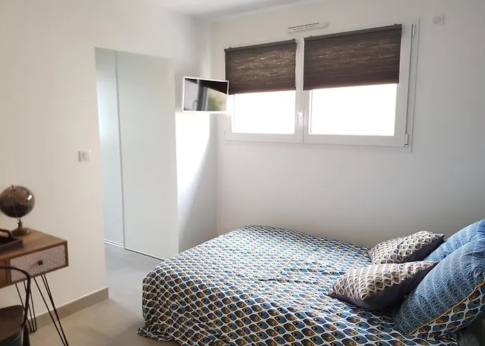 לינה וארוחת בוקר D'hotes Du Muguet Avec Sdb Privative 3*