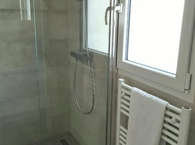 D'hotes Du Muguet Avec Sdb Privative לינה וארוחת בוקר 3*